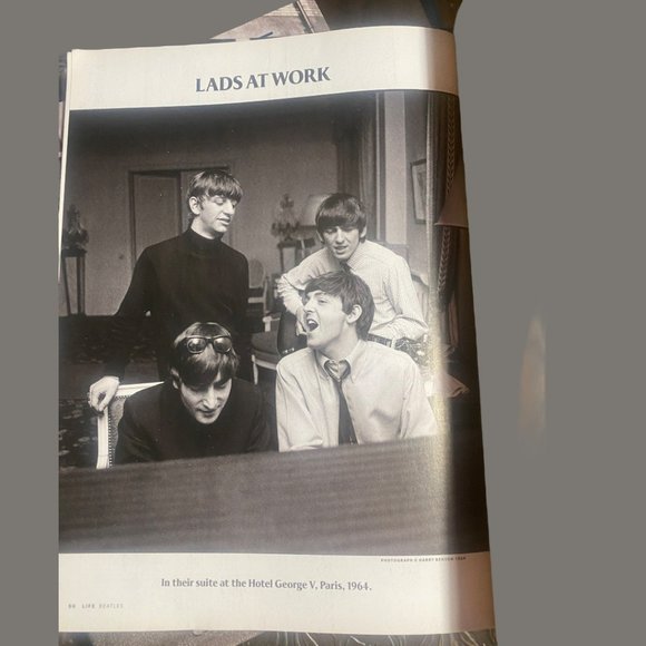 The Beatles Unseen Archives Hardcover (1-1-2009) + Bonus LIFE Beatles Magazine - Picture 8 of 13